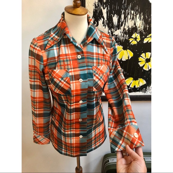 Raddest vintage plaid button down - Picture 3 of 8